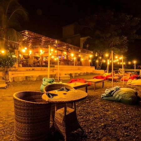 Amed Beach Resort Eksteriør bilde